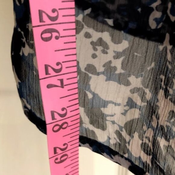 EXPRESS Set of Two Women's Tunics Small - Picture 8 of 8